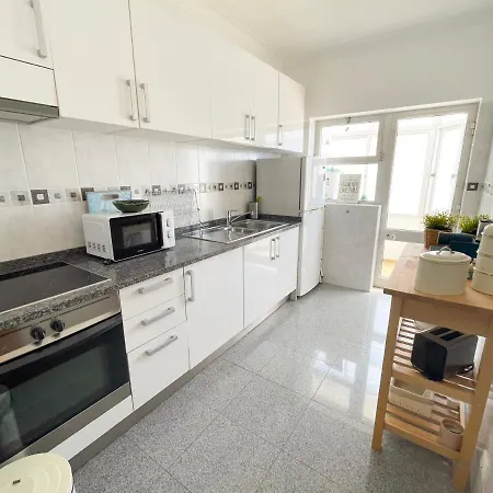 Apartamento T1, Da Rocha - Edificio Mar Azul *