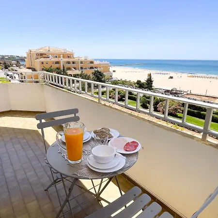 T1, Da Rocha - Edificio Mar Azul